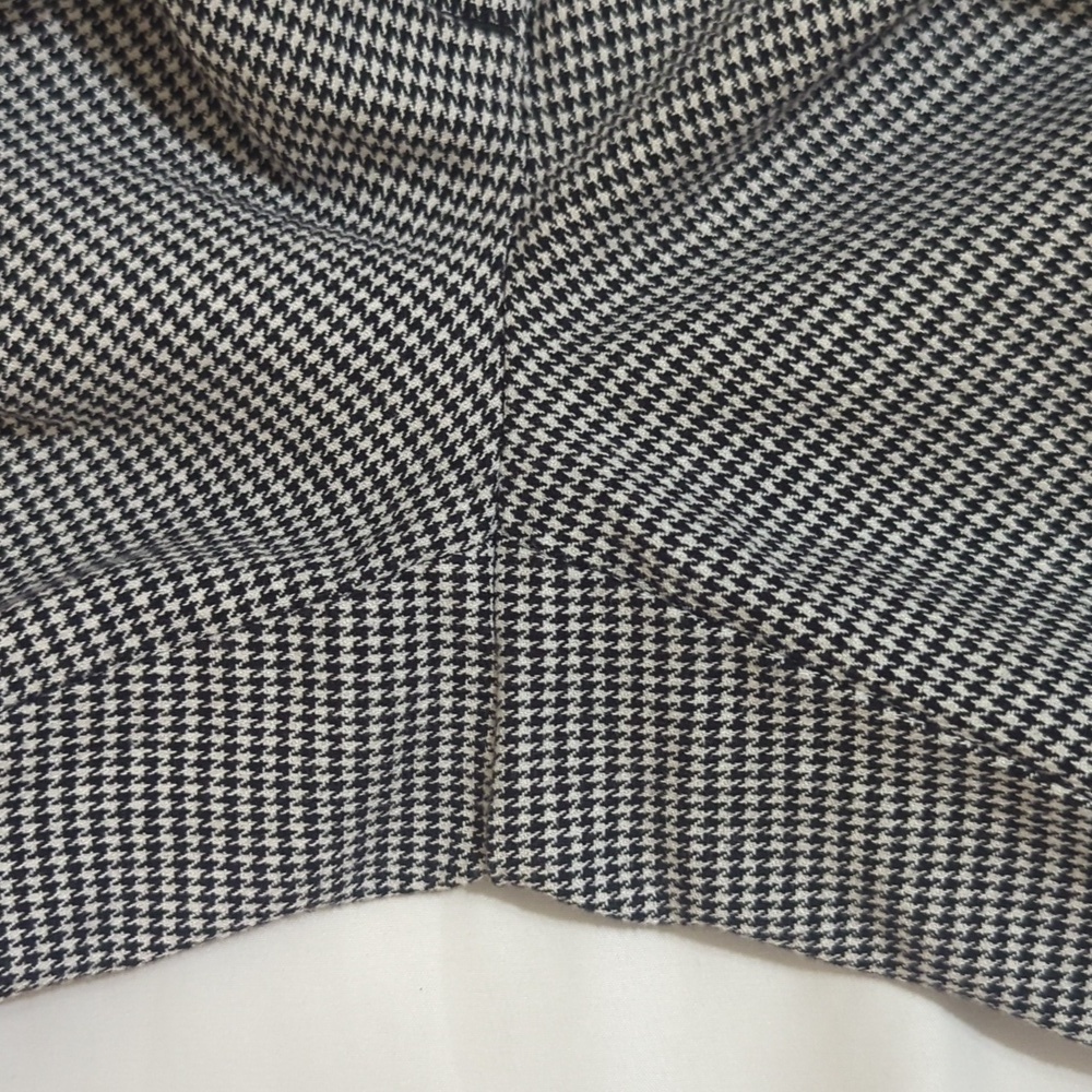 LOFT Marisa Houndstooth Crop Pants, Color Black/White Size 6 - Picture 10 of 14